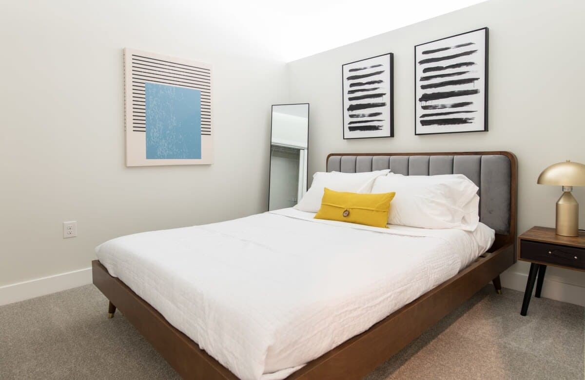 CozySuites: Downtown Cincinnati's Premier 1BR