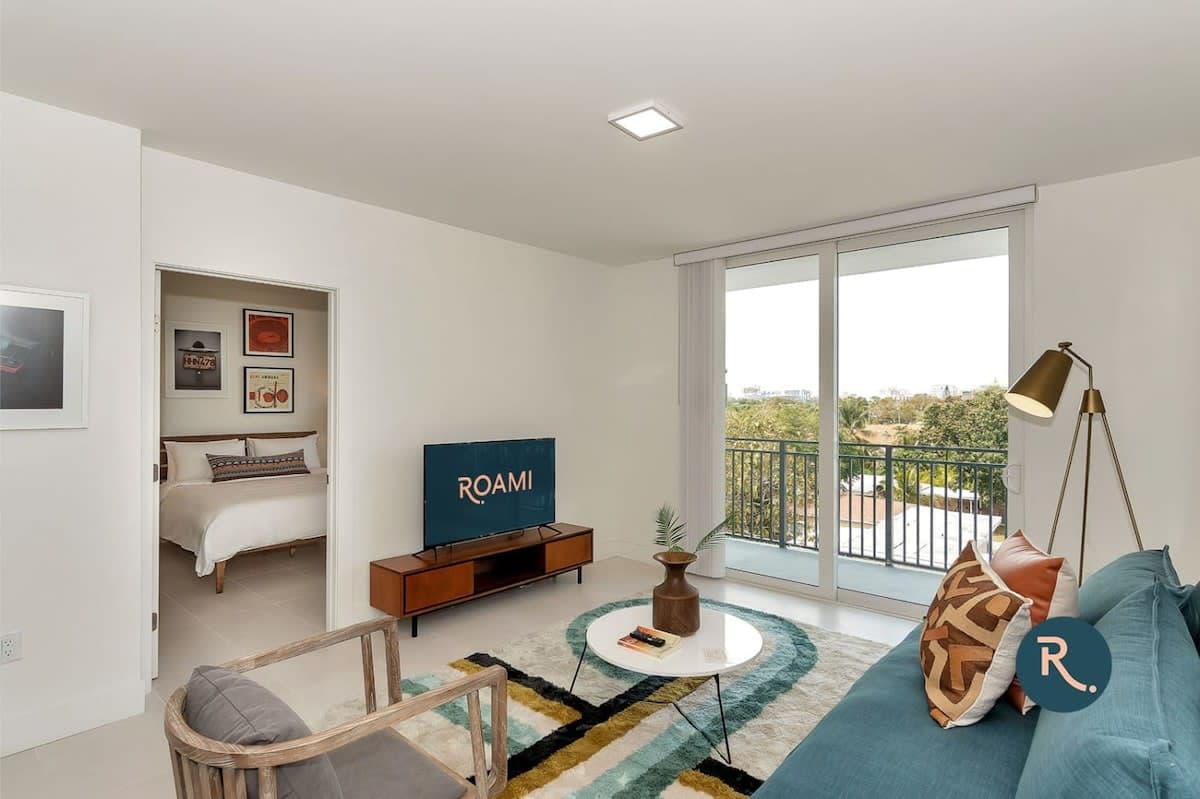 Roami at Grove 27 | Group Friendly | 3 Bed Combo