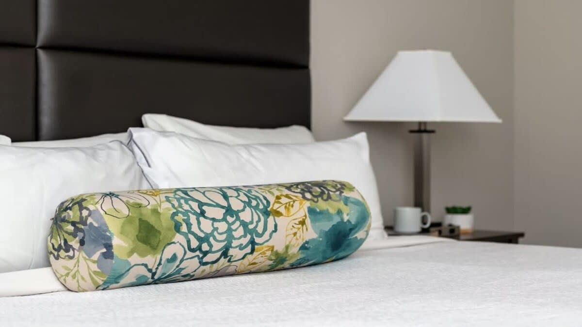 Downtown Dallas CozySuites w/ gym #5