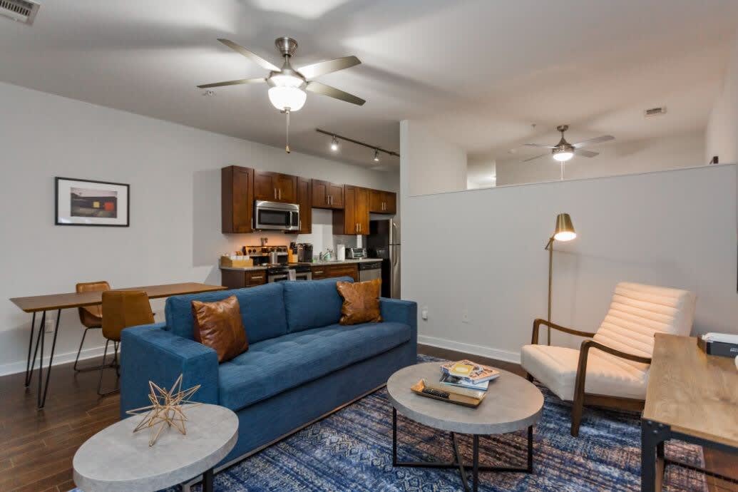 CozySuites MusicRow Astonishing SDO free parking38