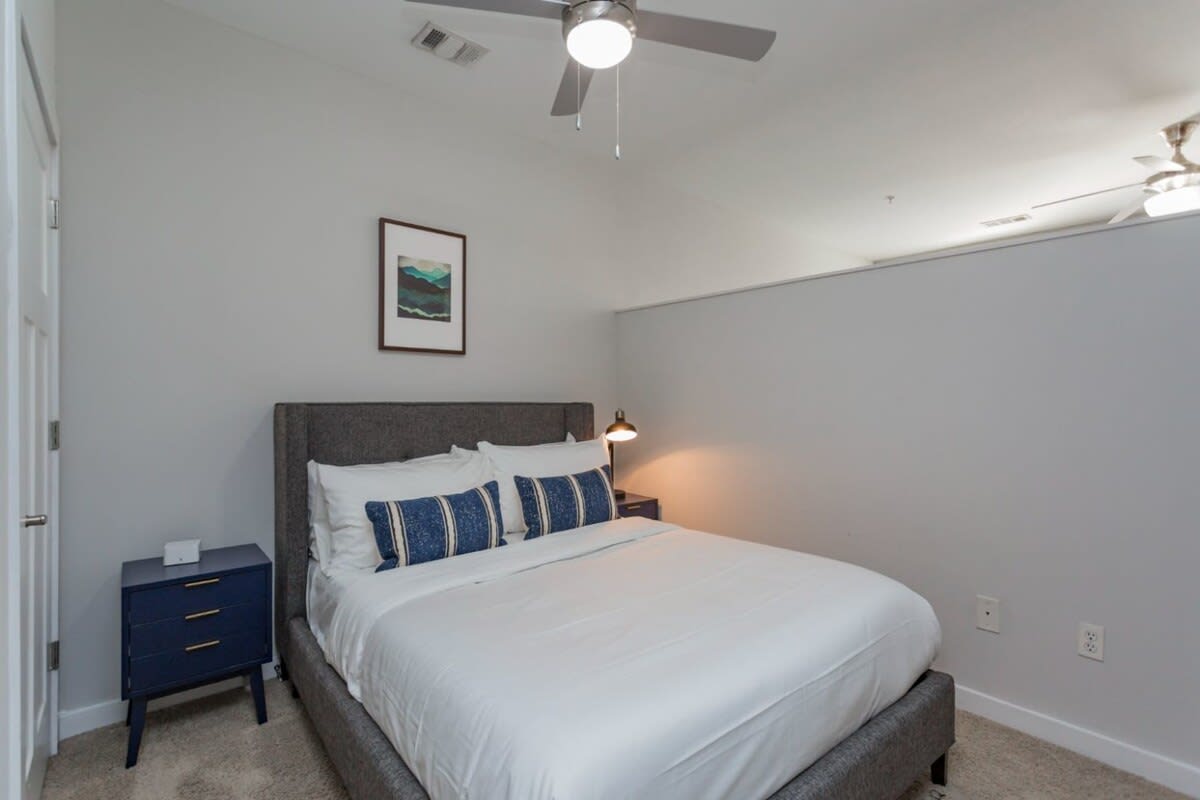CozySuites MusicRow Astonishing SDO free parking38
