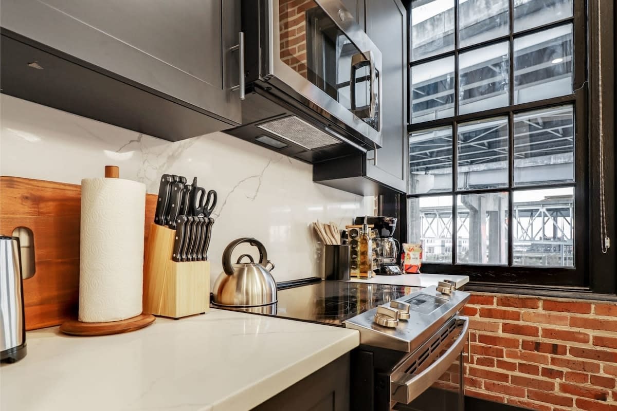 Roami at The Lola | Convention Center | 1 Bedroom