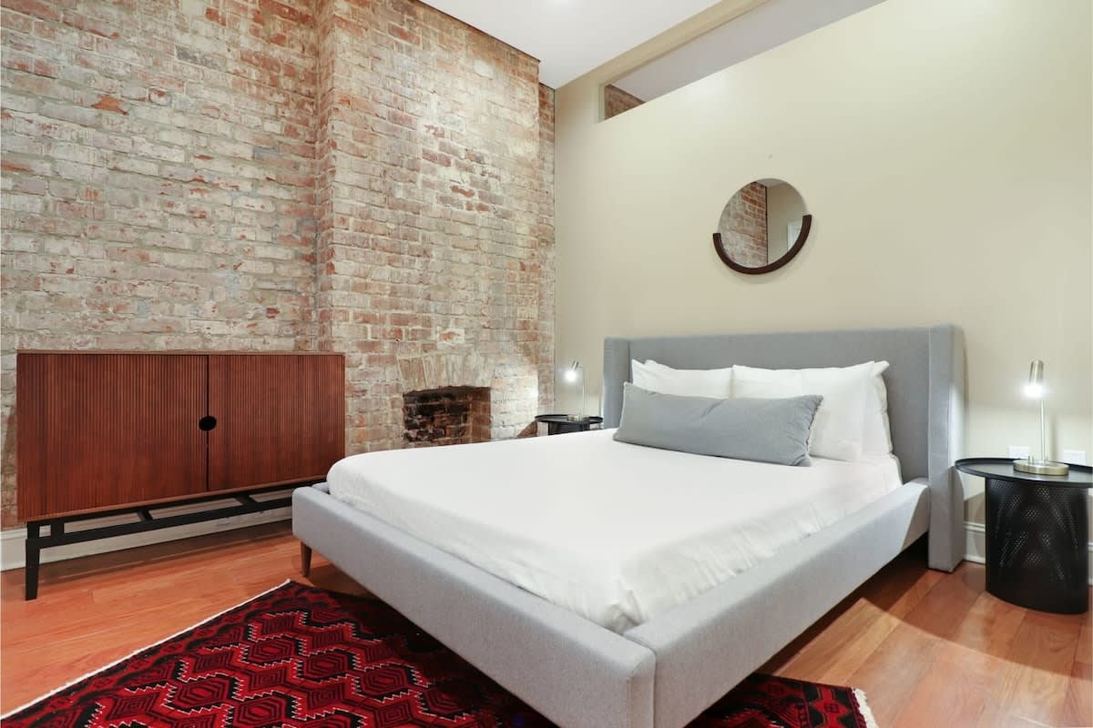Roami at Factors Row | Courtyard |3 Bed Combo Apt.