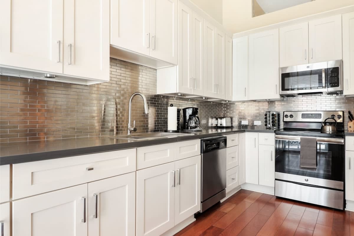 Roami at Factors Row | Courtyard |4 Bed Combo Apt.