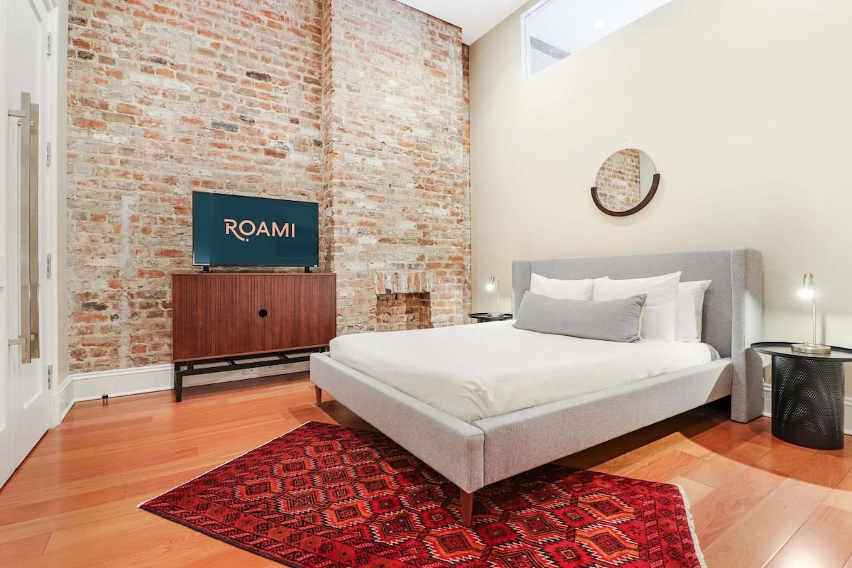 Roami at Factors Row | Courtyard |4 Bed Combo Apt.