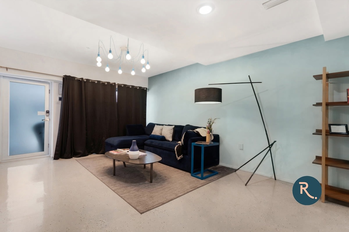 Roami at 250 Collins | Pool | Next to Beach | 2 Bed