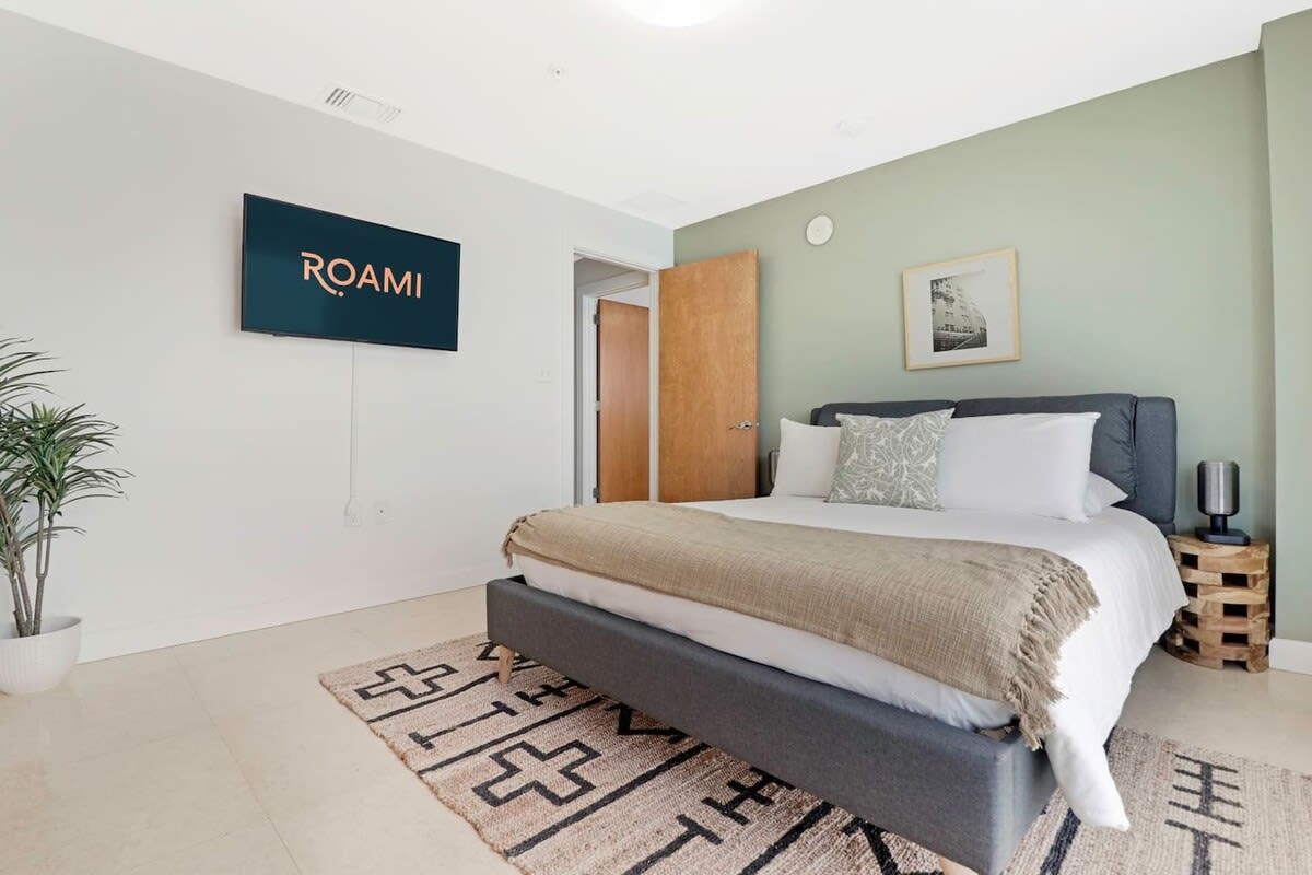 Roami at The Current | Miami |Waterfront 3BD