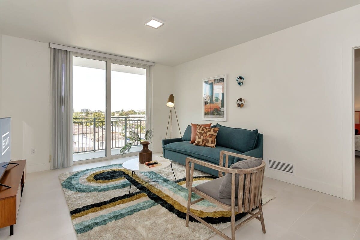 Roami at Grove 27 | Group Friendly | 3 Bed Combo