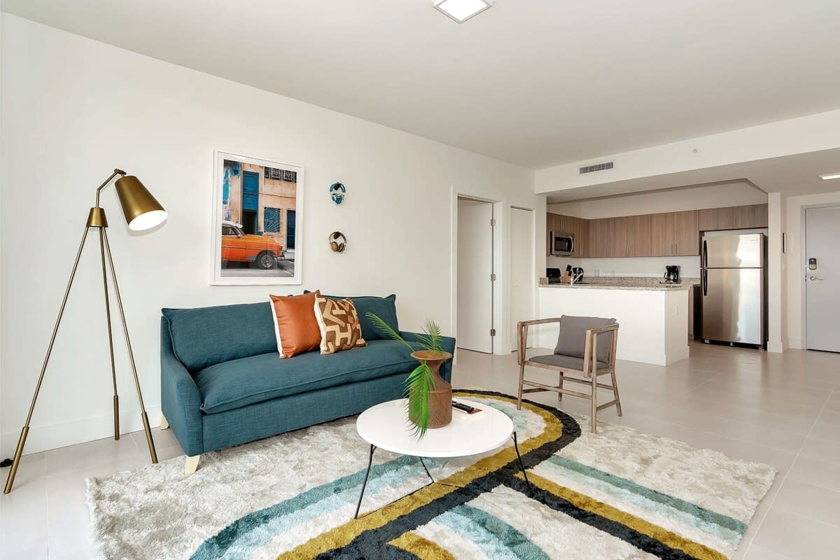 Roami at Grove 27 | Group Friendly | 3 Bed Combo