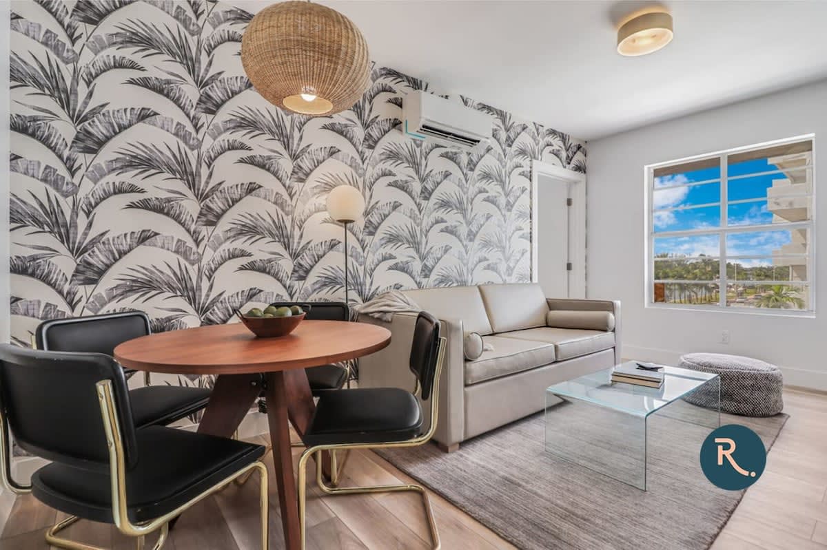 Roami at The Carmela | Group Friendly | 4 Bedroom