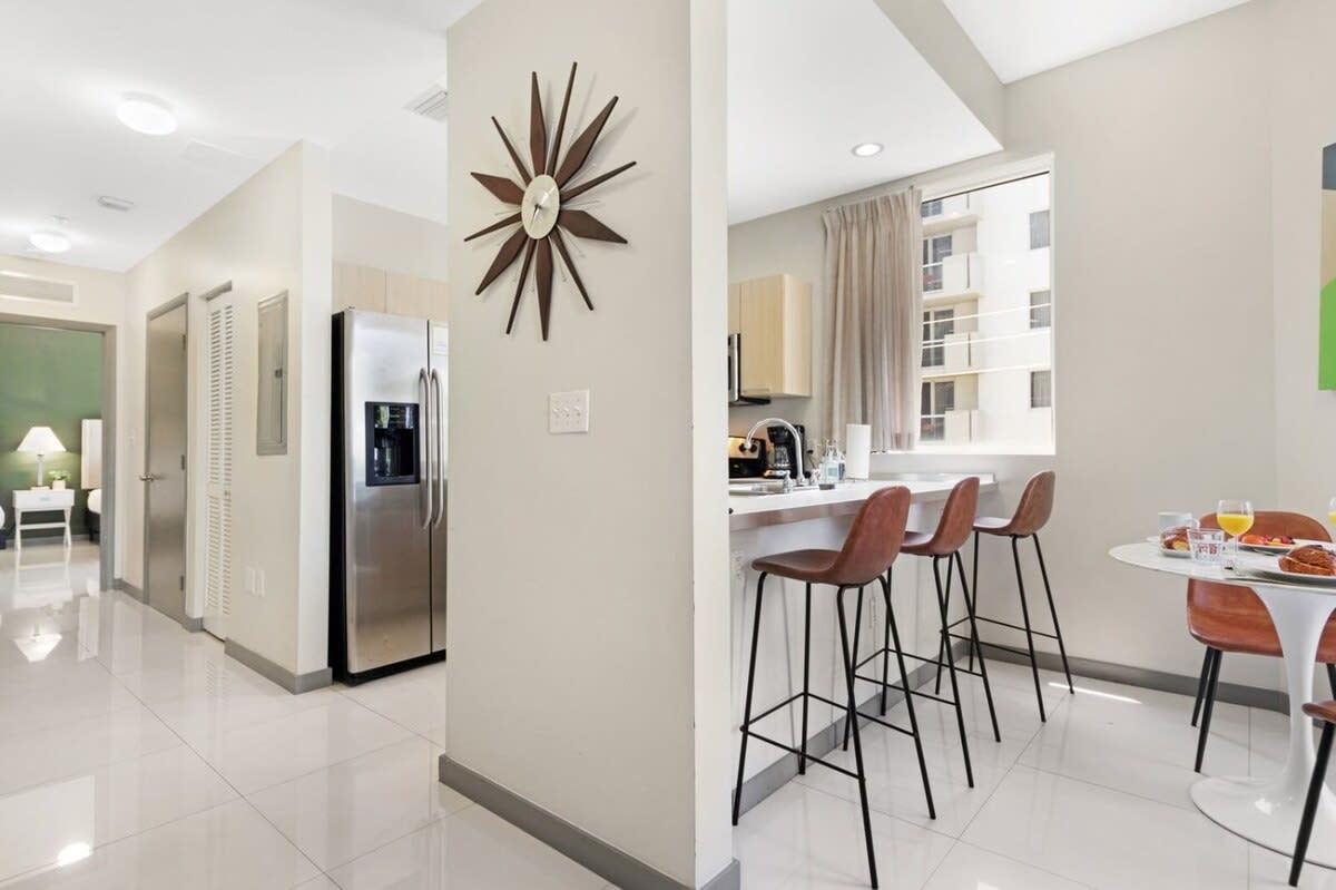 Roami at Habitat Brickell | Pool + Balcony | 1 Bed